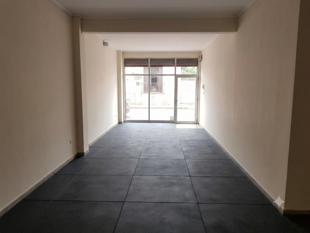 Foto de Local Comercial 100m2, 25 de MAYO 2814, imagen 2