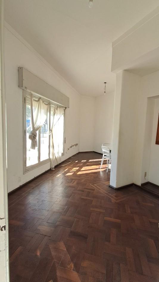 Foto de ALQUILER ESQUINA COMERCIAL 2 DORM SANTIAGO DEL ESTERO Y AV. FREYRE, imagen 3