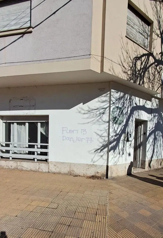 ALQUILER ESQUINA 2 DORM SANTIAGO DEL ESTERO Y AV. FREYRE 1
