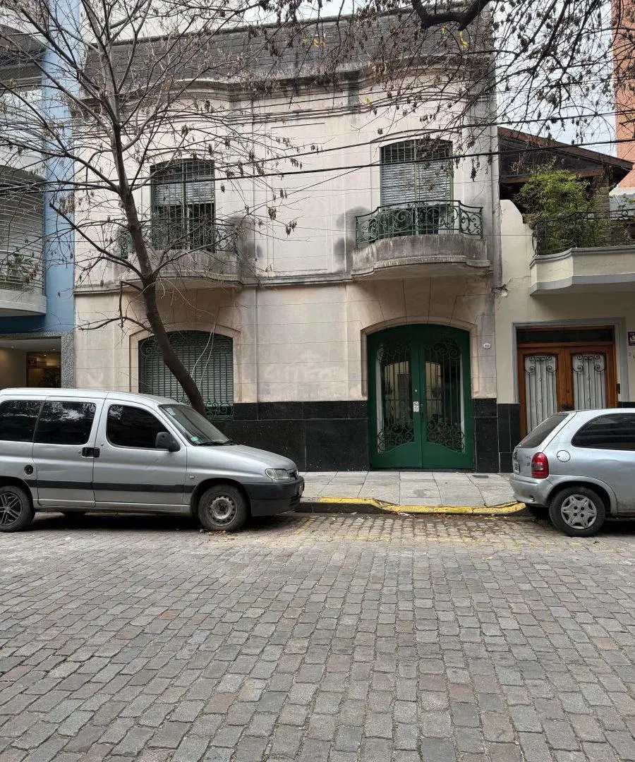 Venta Casona sobre Lote Propio con Jardín y Potencial de Desarrollo | Achával al 200| Caballito 3