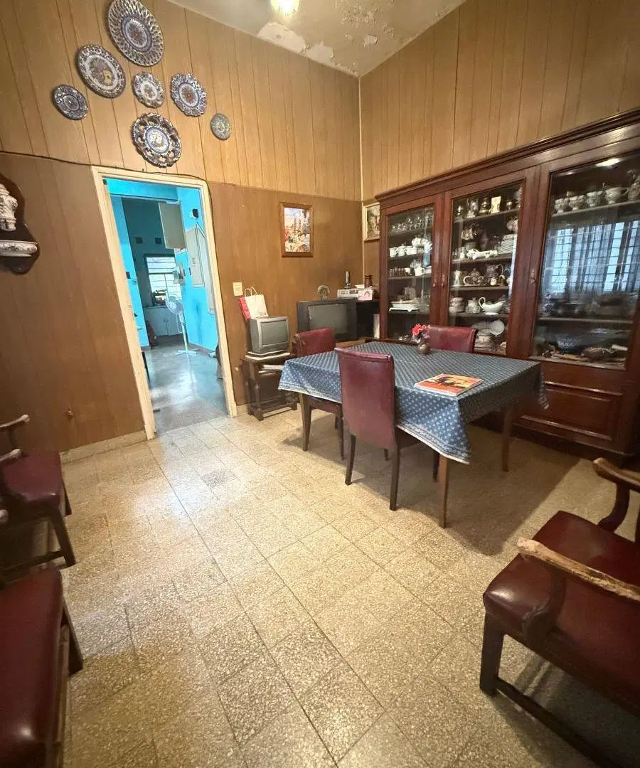 VENTA Casa de Estilo sobre Lote Propio con Jardín | Achával 200 | Caballito| Posibilidad Desarrollo 3