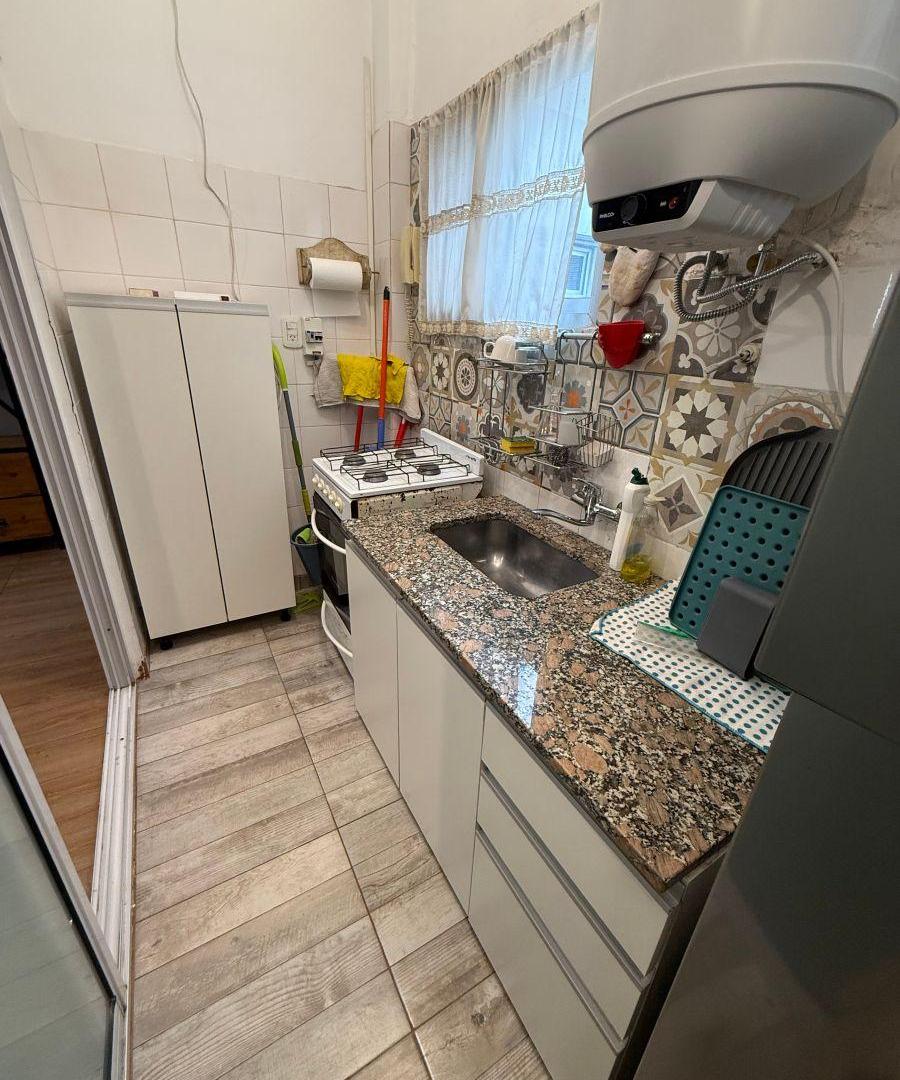Foto de Venta | Piso alto | 3 ambientes al frente | Balvanera / Congreso, imagen 4