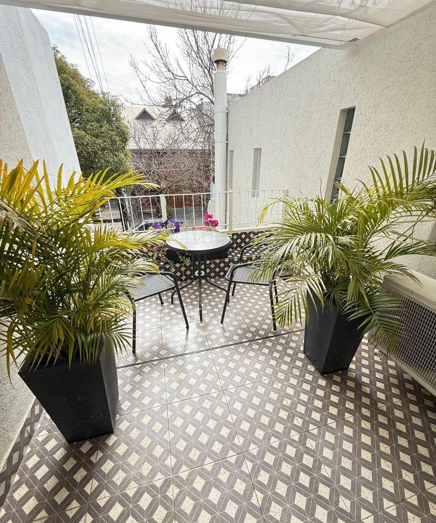 Foto de PH ESTILO CASA DE 4 AMBIENTES A ESTRENAR, CON BALCONES Y TERRAZA, imagen 4