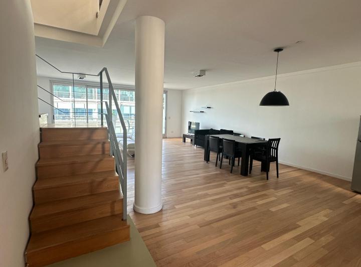 Exclusivo Triplex / Penthouse en Forum Puerto Madero con Cochera y Baulera 2