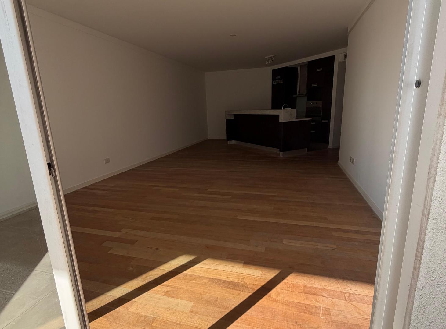 Foto de Excelente Departamento en Forum Puerto Madero, con Cochera y Baulera, imagen 4