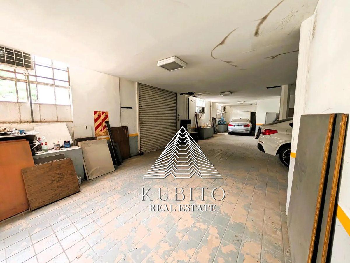 Foto de Imponente Edificio Corporativo en Block de Estilo Clásico – San Telmo, imagen 1