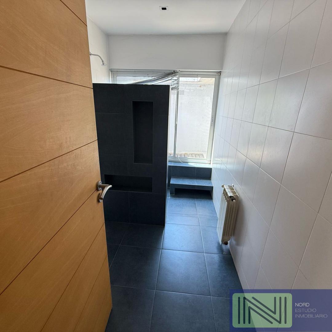 Casa 3 Dorm. en Venta - Country Barrancas 4