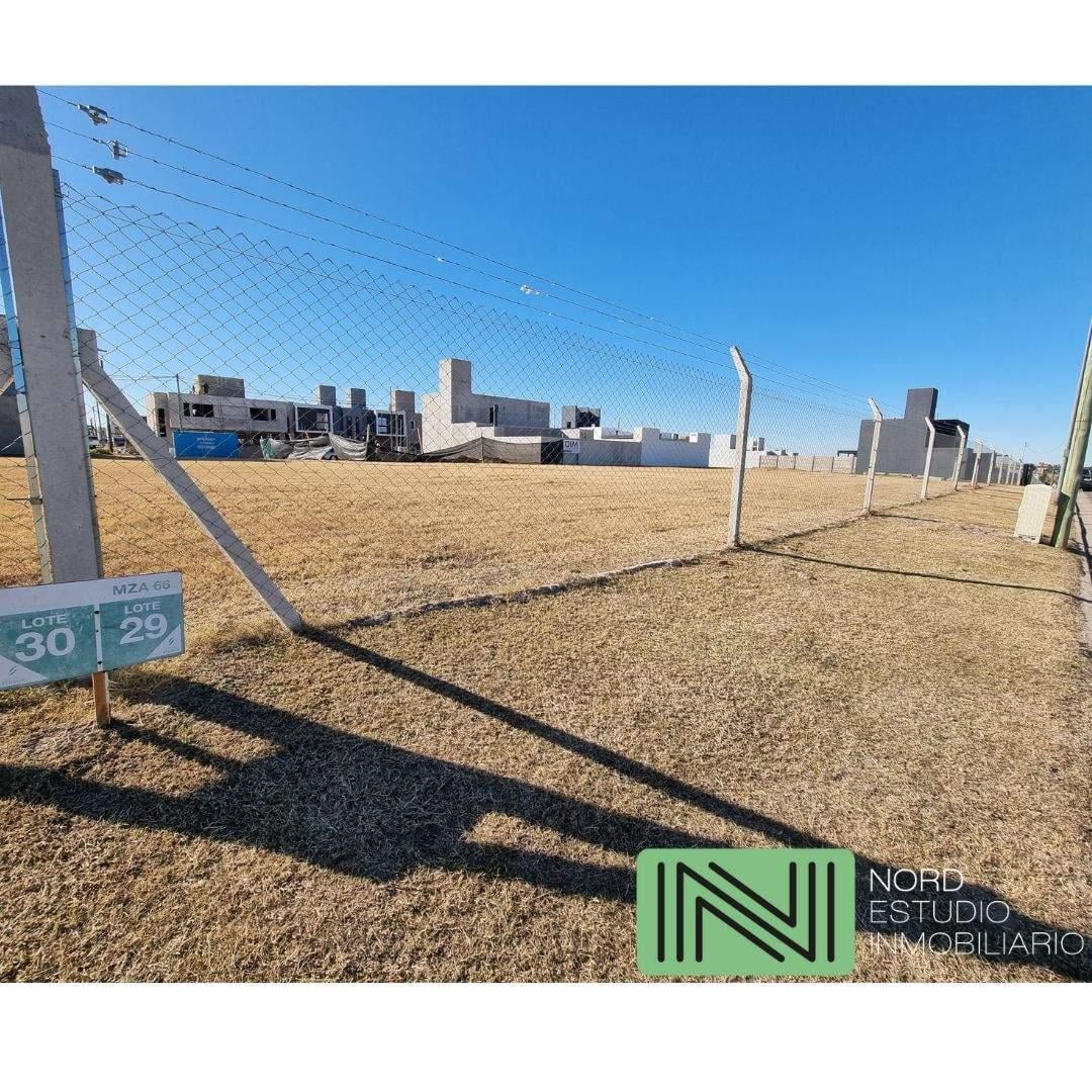 LOTE RINCONES DE MANANTIALES - 280,57 MTS - APTO DUPLEX - FONDO NORTE
