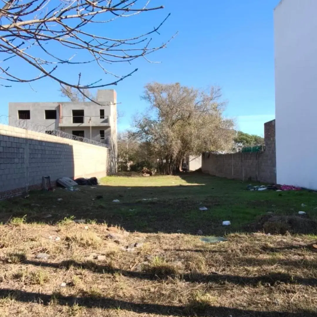 LOTE EN VENTA BARRIO LAS PALMAS 2