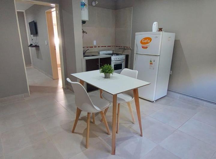 Depto de 1 dormitorio a 50 m de Ruta N°7 2