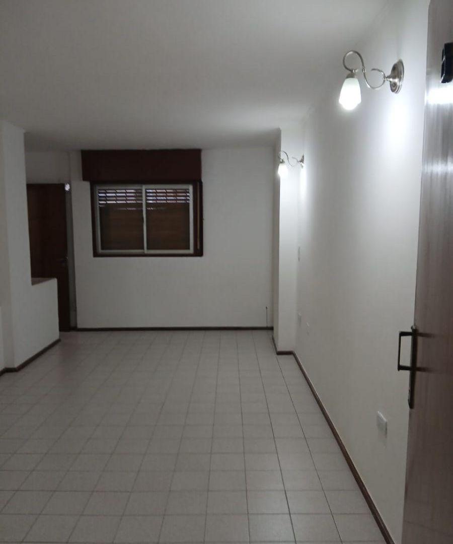 Foto de Monoambiente en alquiler zona Centro, imagen 2