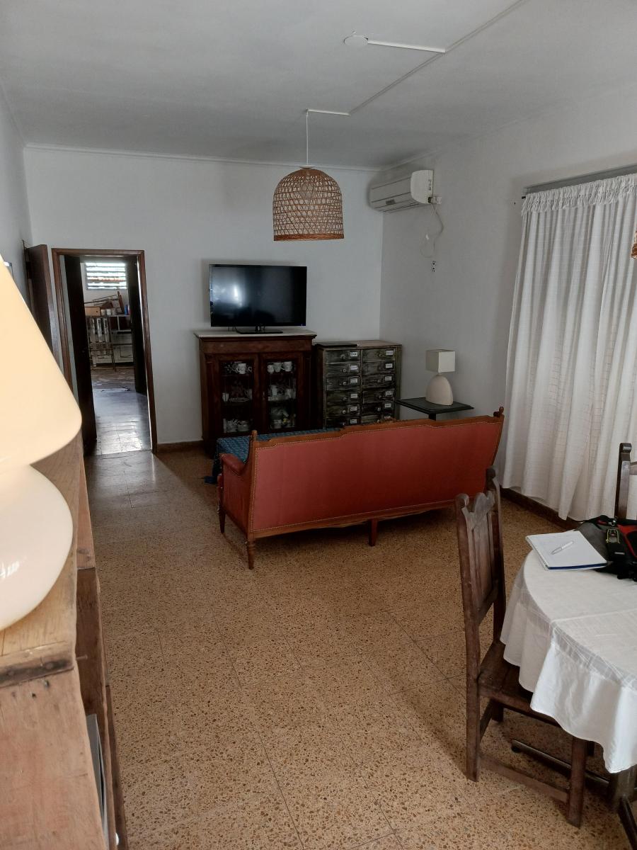 Casa Multifamiliar 10 Amb con Cochera 1
