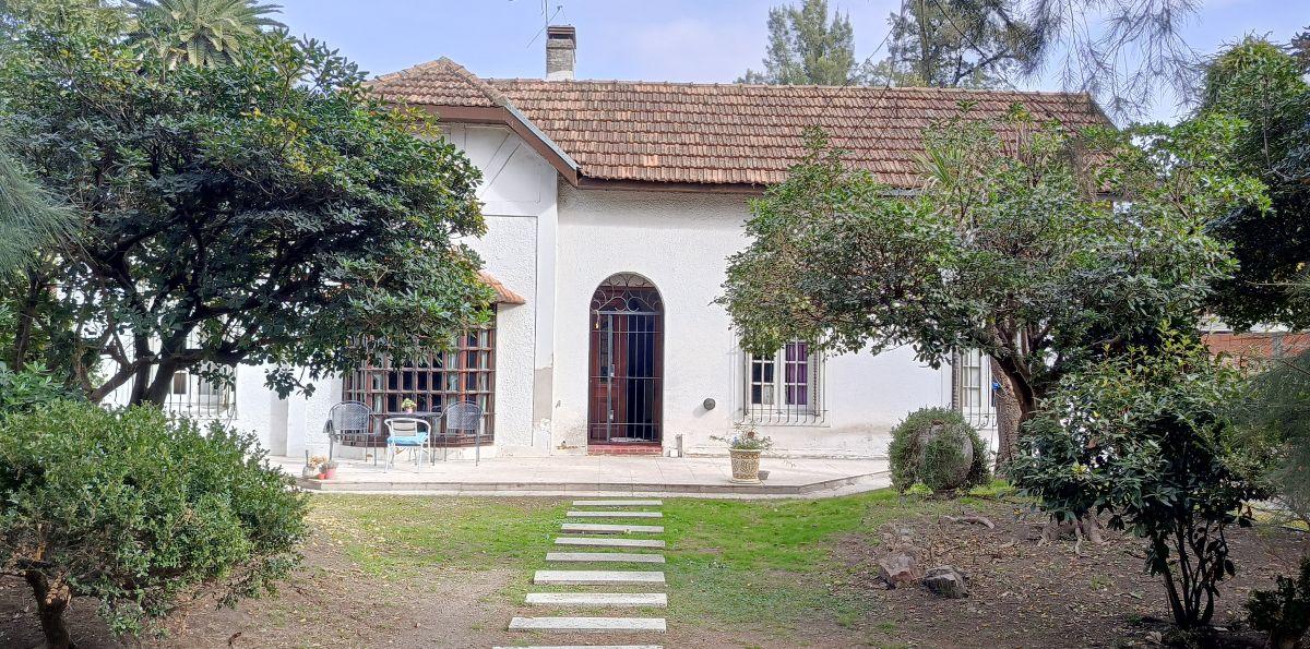 Foto de VENTA DE HERMOSA CASA EN ITUZAINGÓ, imagen 1