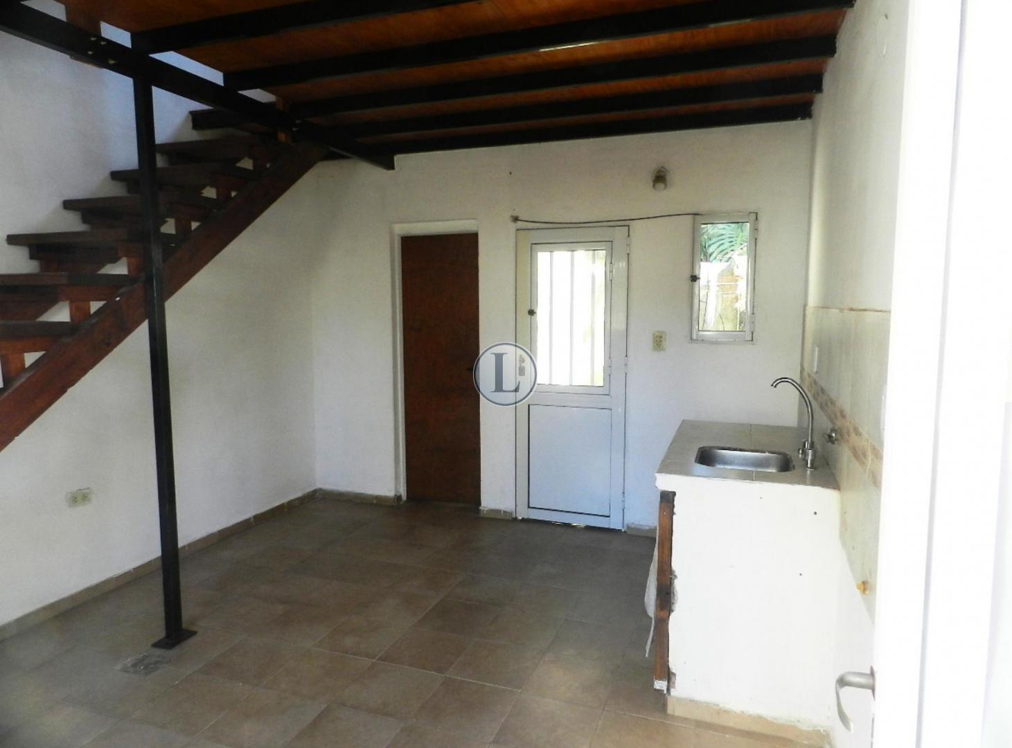 Foto de Se Alquila Duplex de 1 dormitorio en Santo Tome, imagen 2