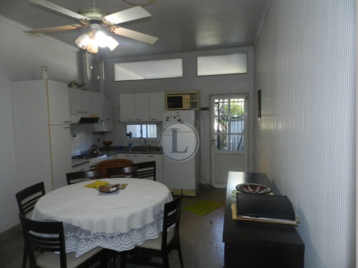 Foto de Venta Casa y Departamento en planta alta , Centenario 2216 , Santo tome, imagen 5