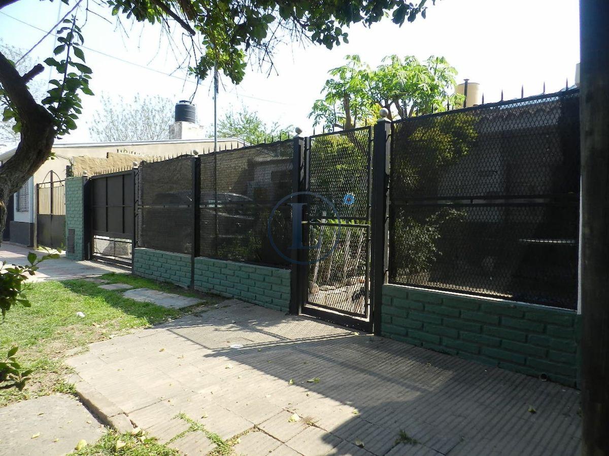 Foto de Venta Casa 3 dormitorios, Uruguay 2314, Santo Tomé, imagen 1