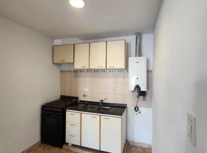 Alquiler Casa Dos Dormitorios  1