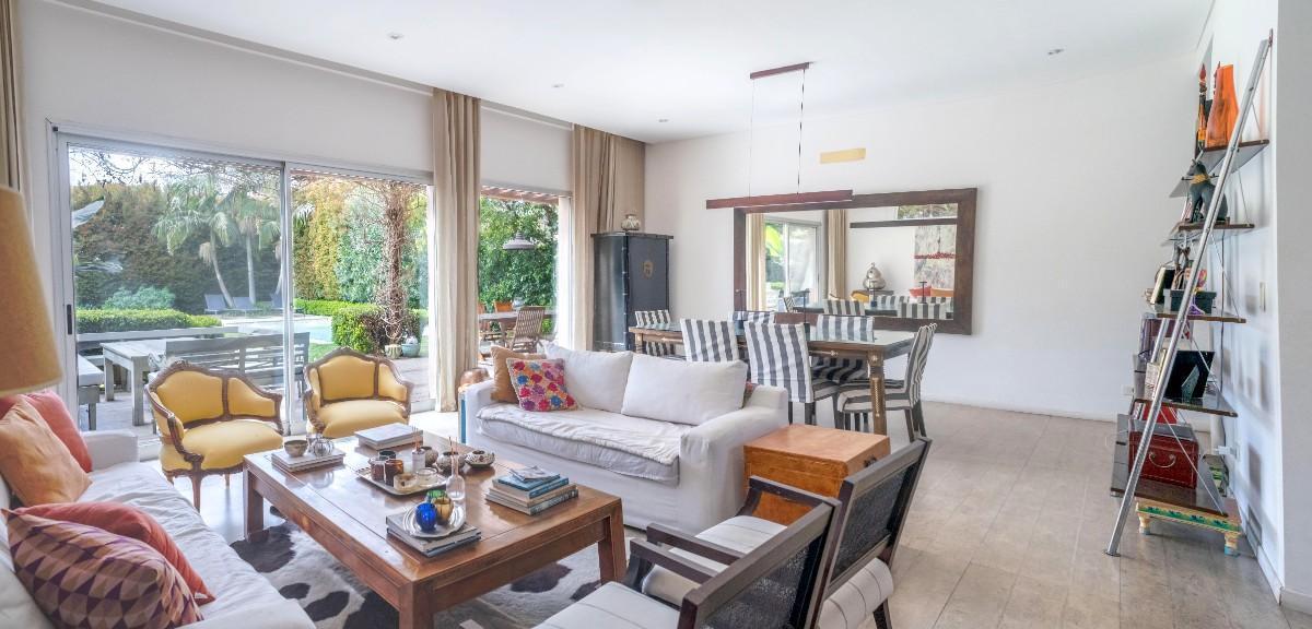 Foto de Casa en Venta en Barrio Semi cerrado - Zona Santa Rita, imagen 5