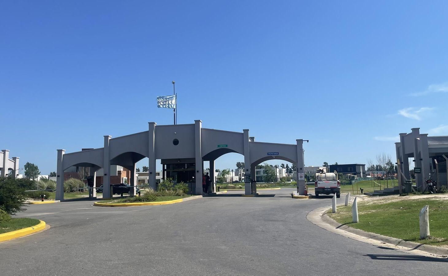 Foto de Terreno en venta en Barrio Santa Ana, Villa Nueva, imagen 2
