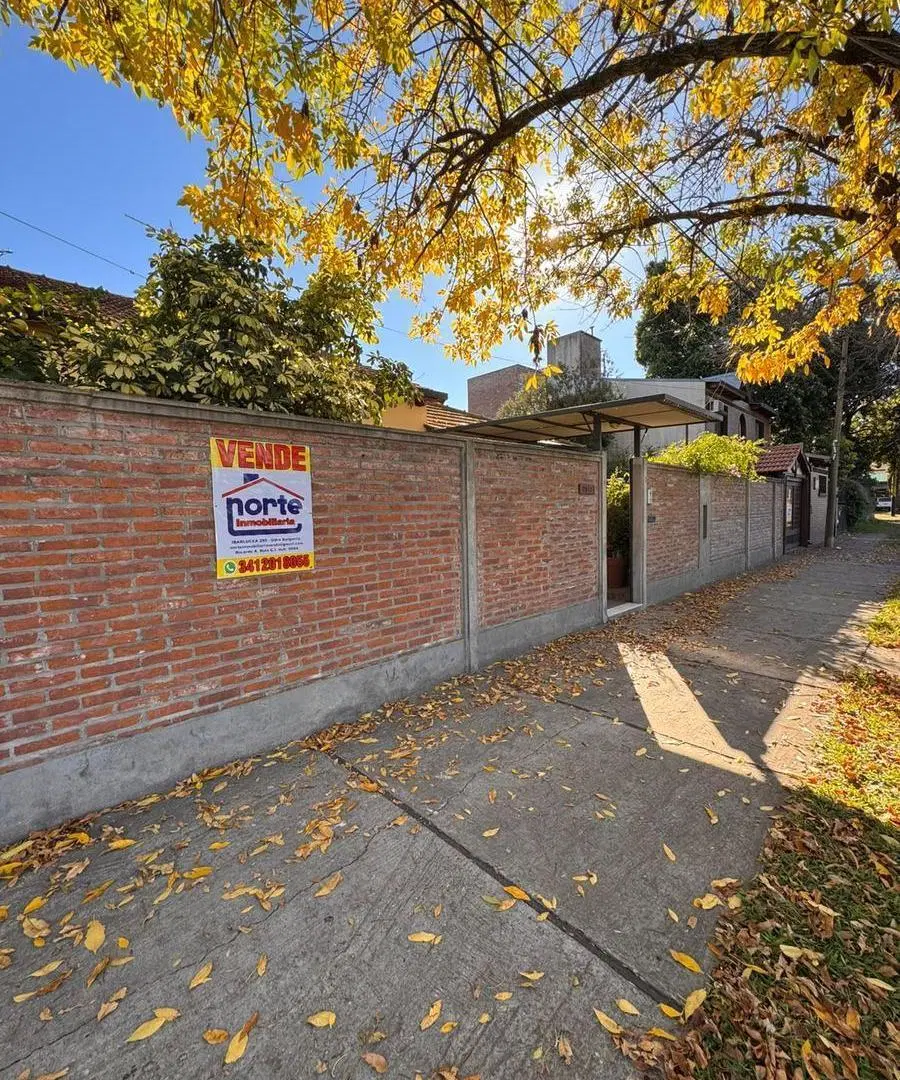 Casa en Granadero Baigorria 5