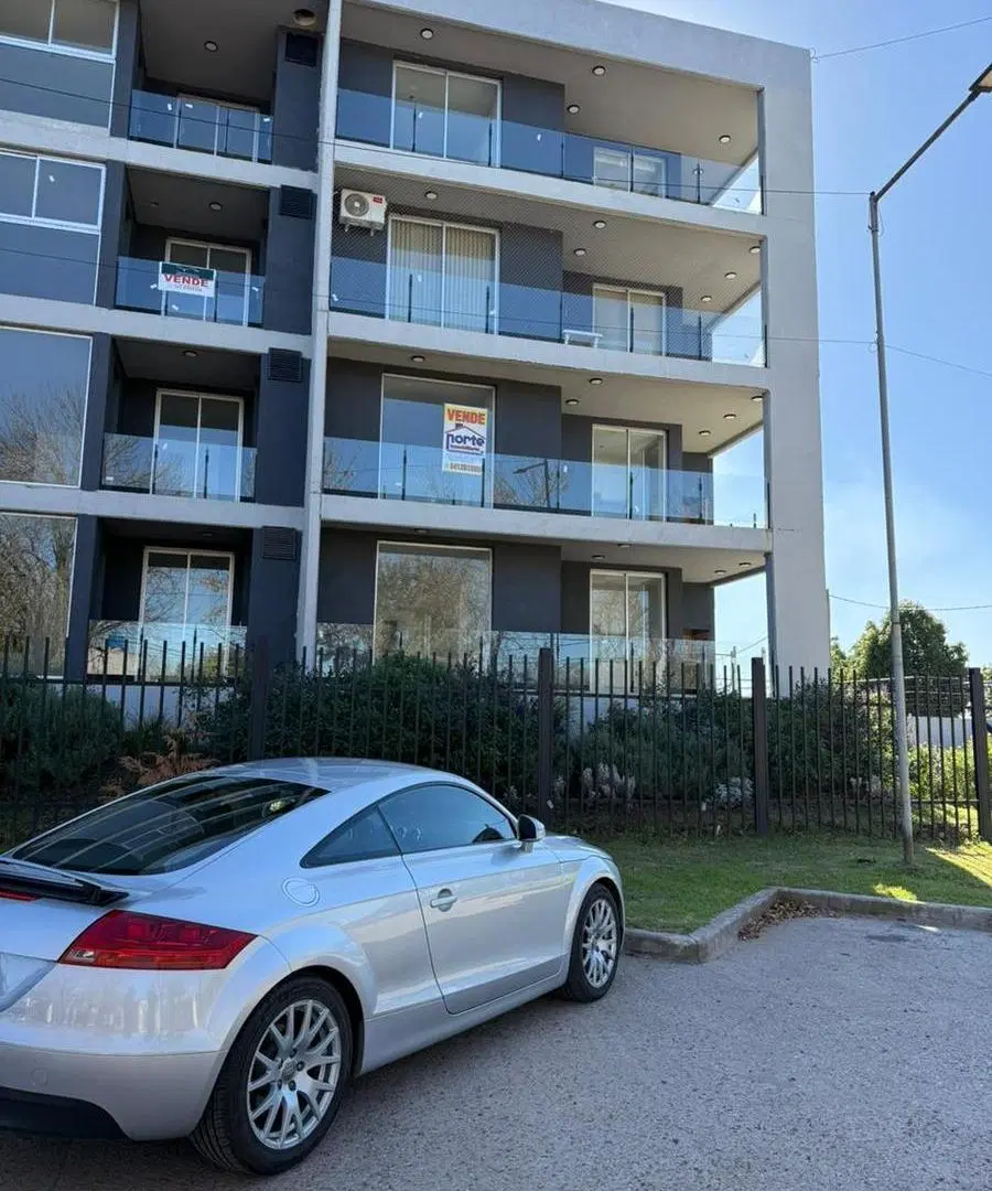 Departamento en Granadero Baigorria 8