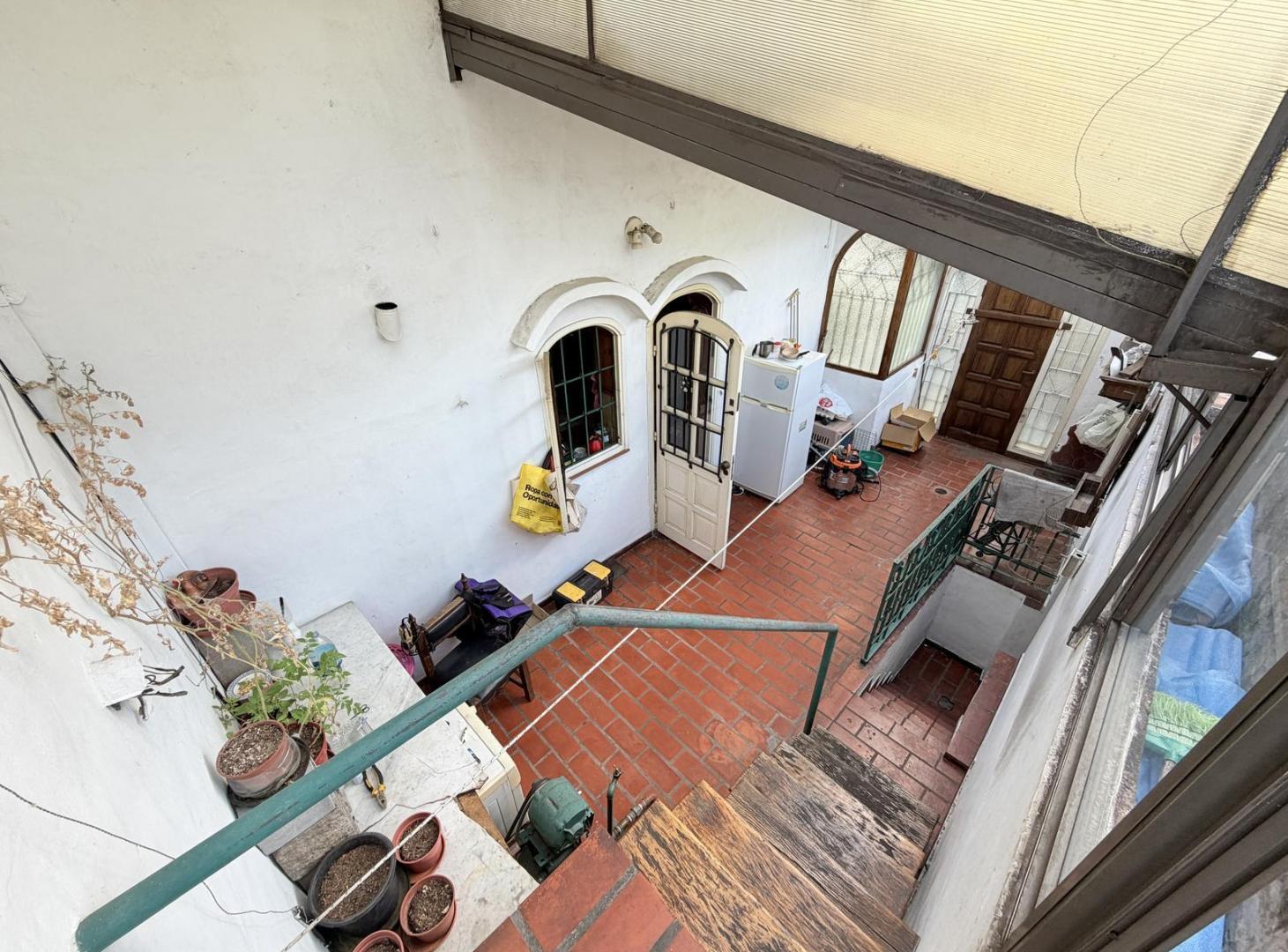 Foto de Casa en Mart.-Fleming/Panam/ estilo español con 2 cocheras, imagen 5
