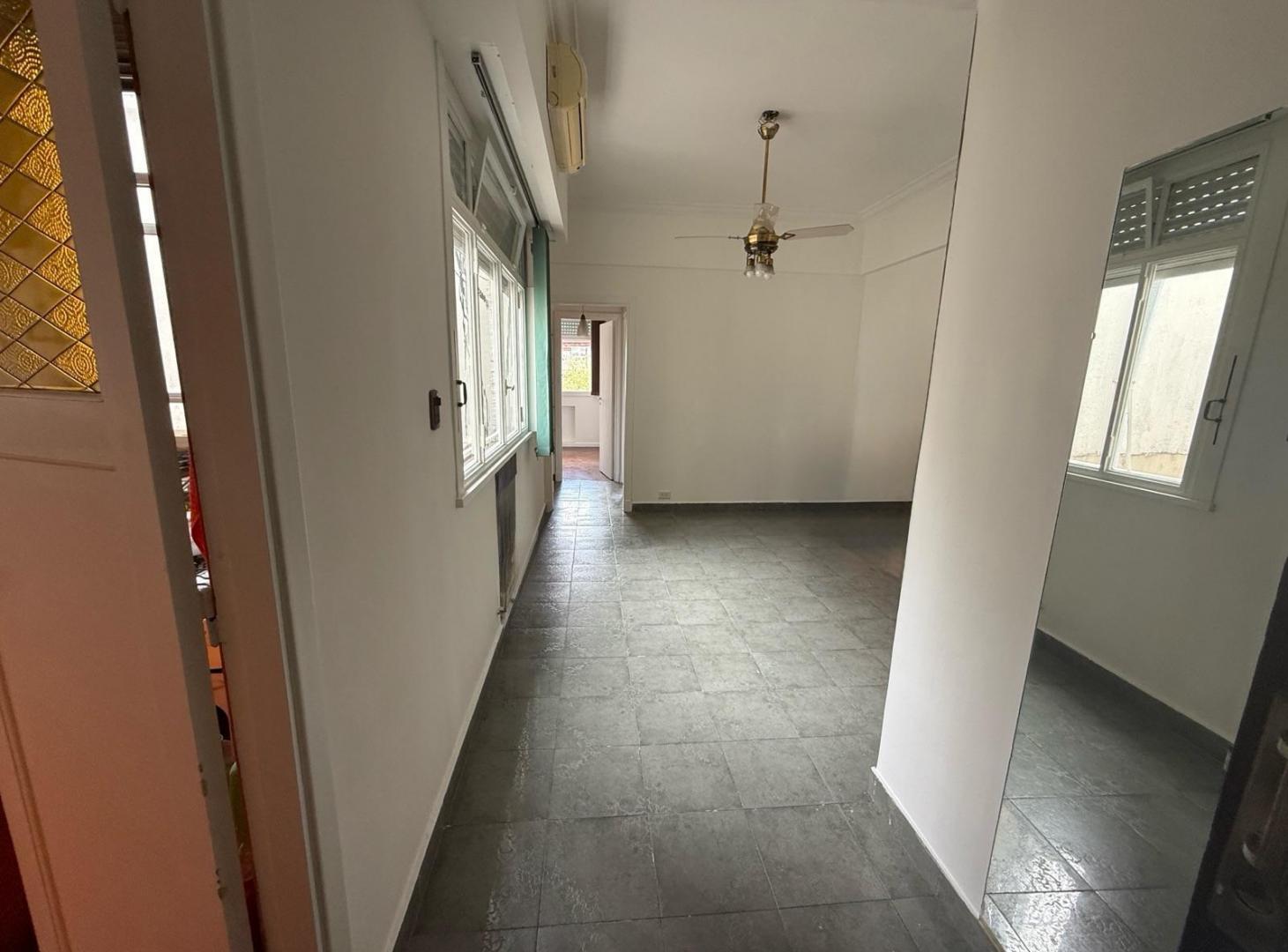Foto de DEPARTAMENTO 3 AMBIENTES EN FLORES NORTE CABA, imagen 3