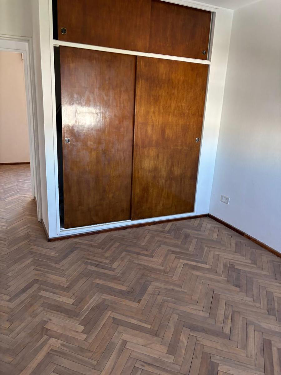 Departamento en Centro de Rosario Dos Dorm. con Cochera 3