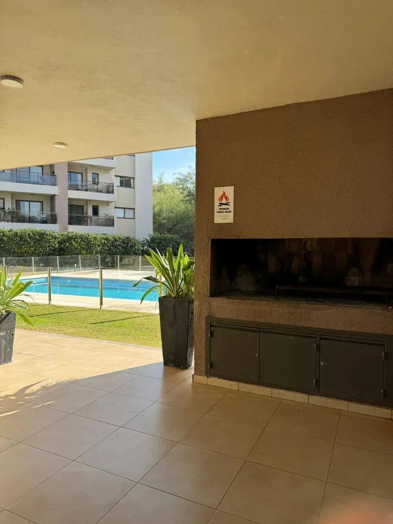 Oportunidad! Excelente Depto de 2 Dorm. de Primera Categoria en Casonas de Manantiales 2