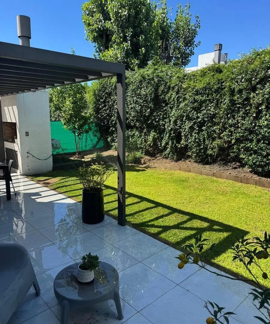 Casa en Valle Escondido 4