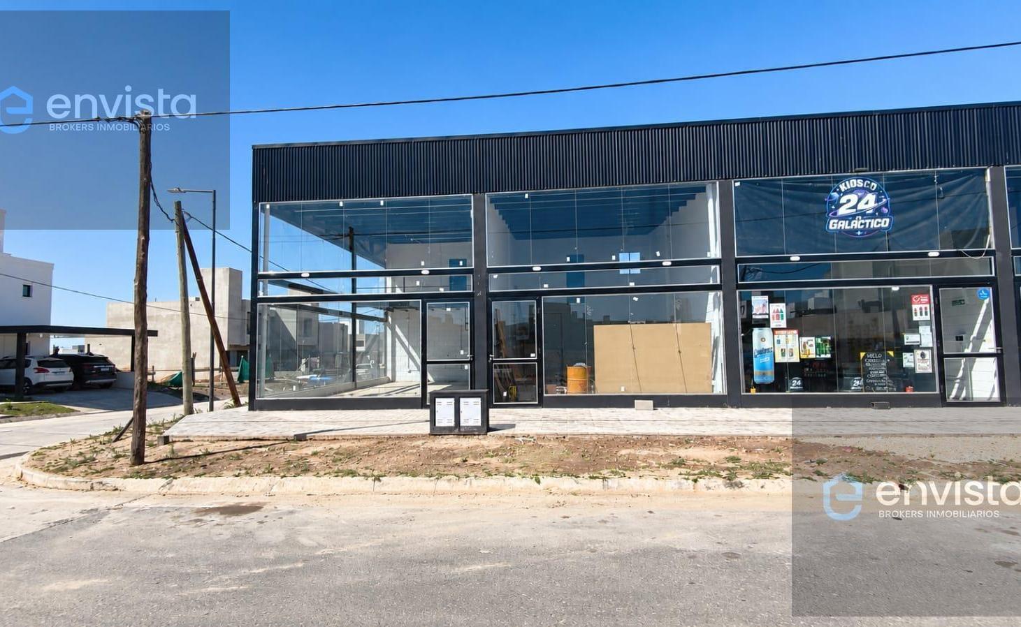 Foto de EXCELENTE LOCAL COMERCIAL EN VENTA, imagen 1