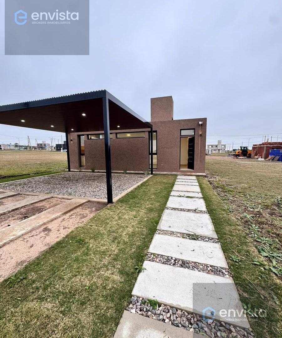 Foto de Hermosa Casa en una sola planta de 3 dormitorios en Docta Central, imagen 3