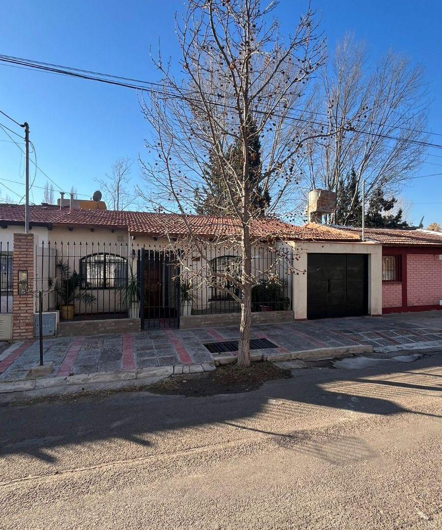 PROYECTA DESARROLLOS INMOBILIARIOS VENDE CASA EN CARRODILLA
