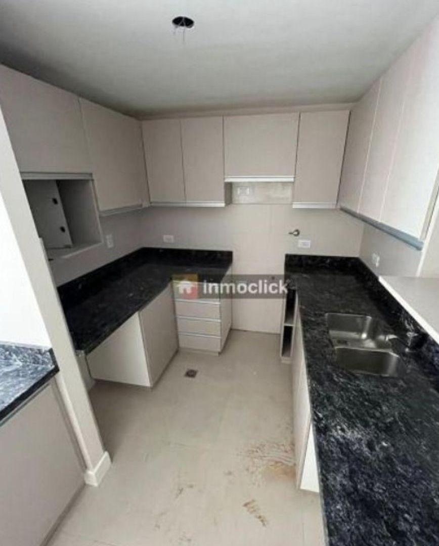 Foto de PROYECTA VENDE DEPARTAMENTO EN EDIFICIO PUNTA ARIZU, imagen 3