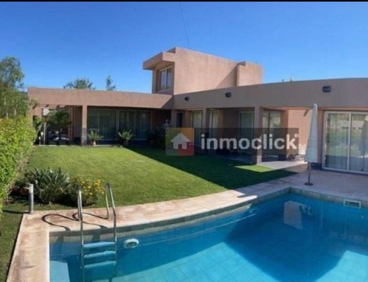 PROYECTA VENDE CASA EN BARRIO DALVIAN