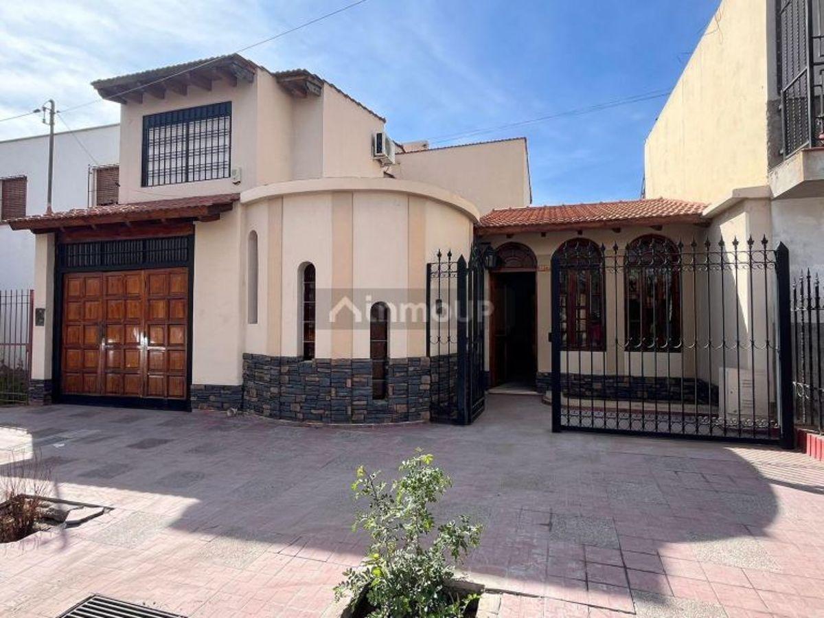 CASA EN VENTA EN GUAYMALLEN, MENDOZA
