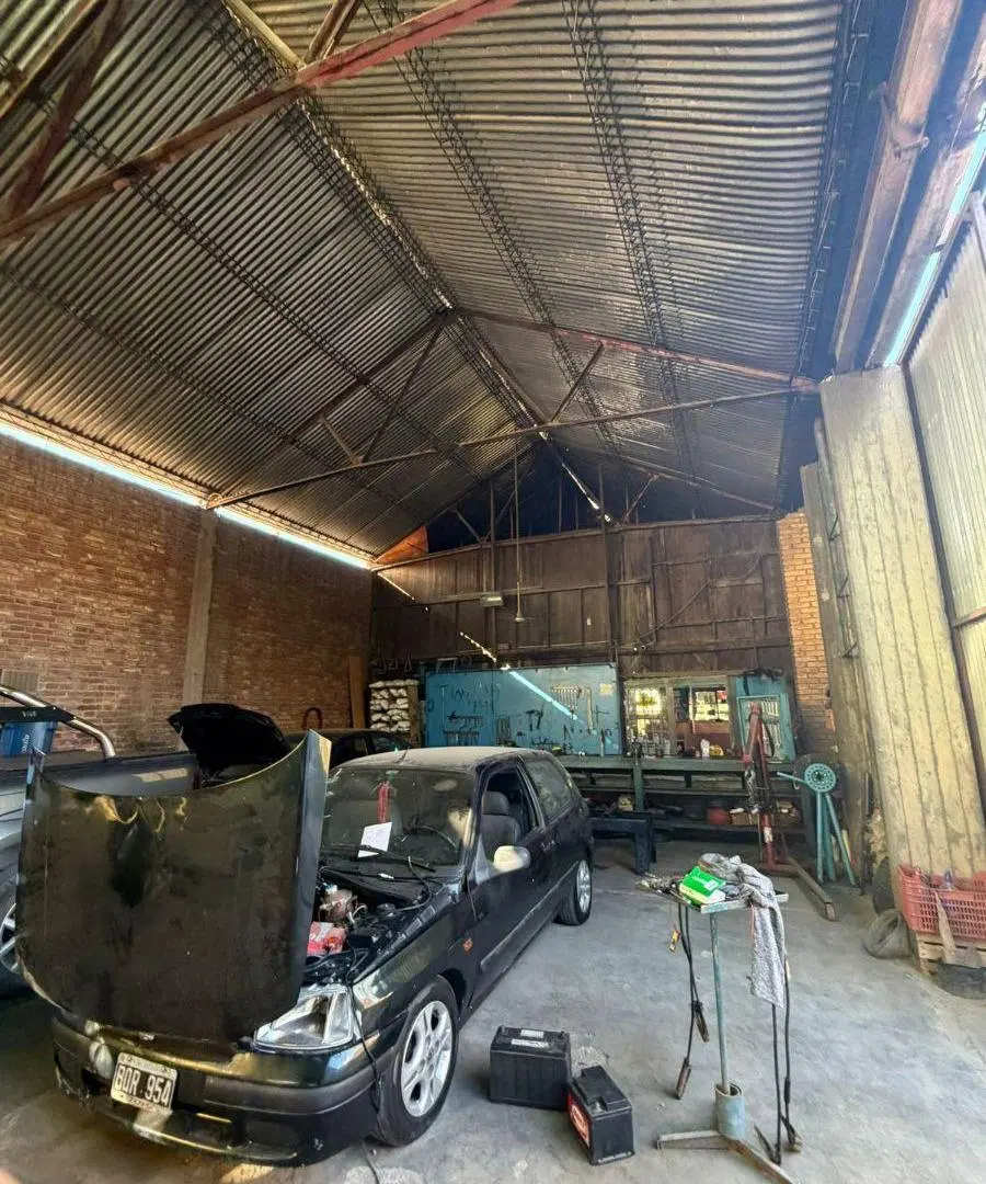 PROYECTA VENDE GALPÓN / LOCAL COMERCIAL 5