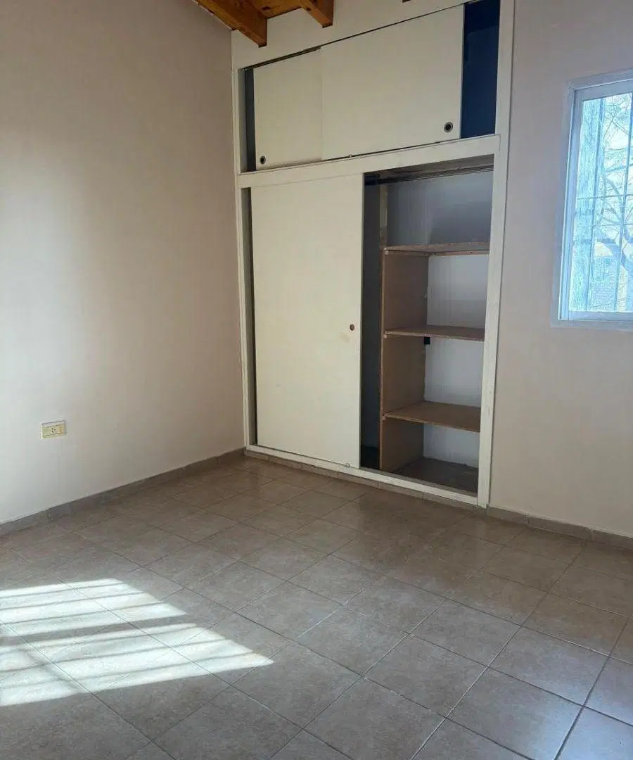Departamento en alquiler en Las Heras 8