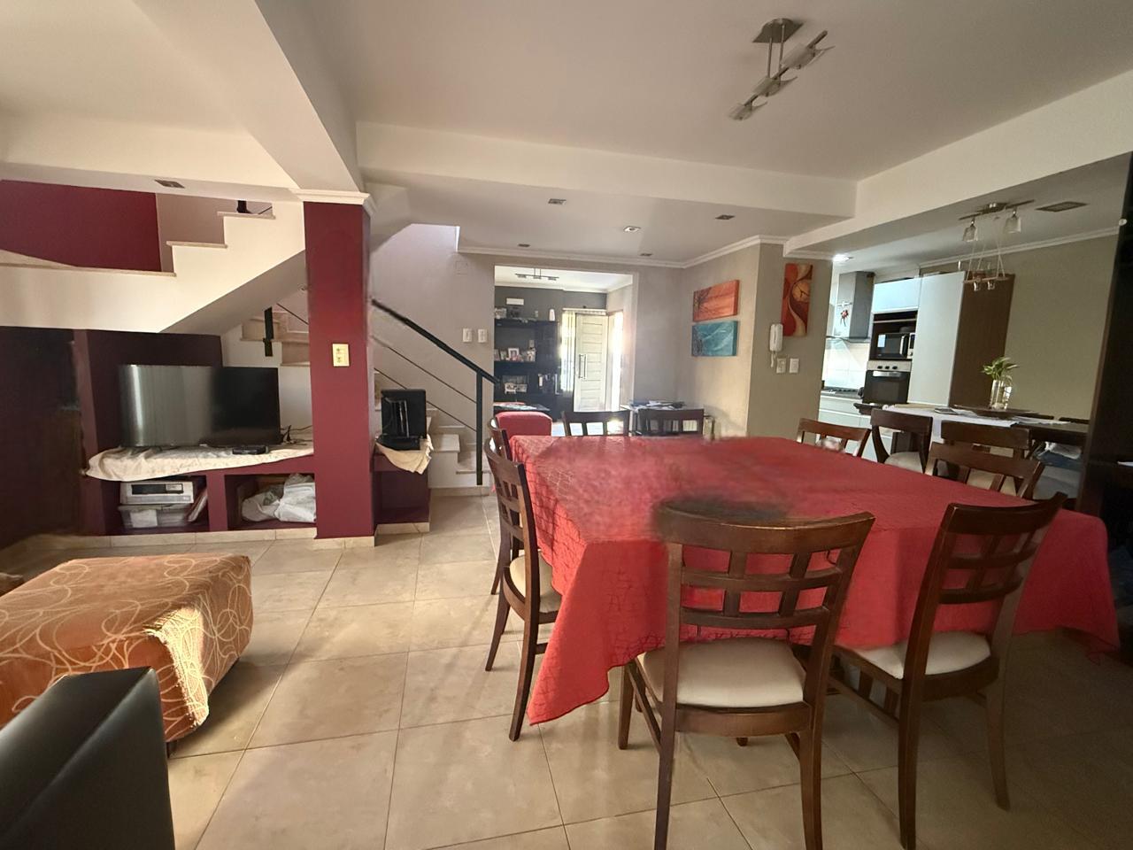 Foto de PROYECTA VENDE CASA DE CATEGORIA, imagen 1