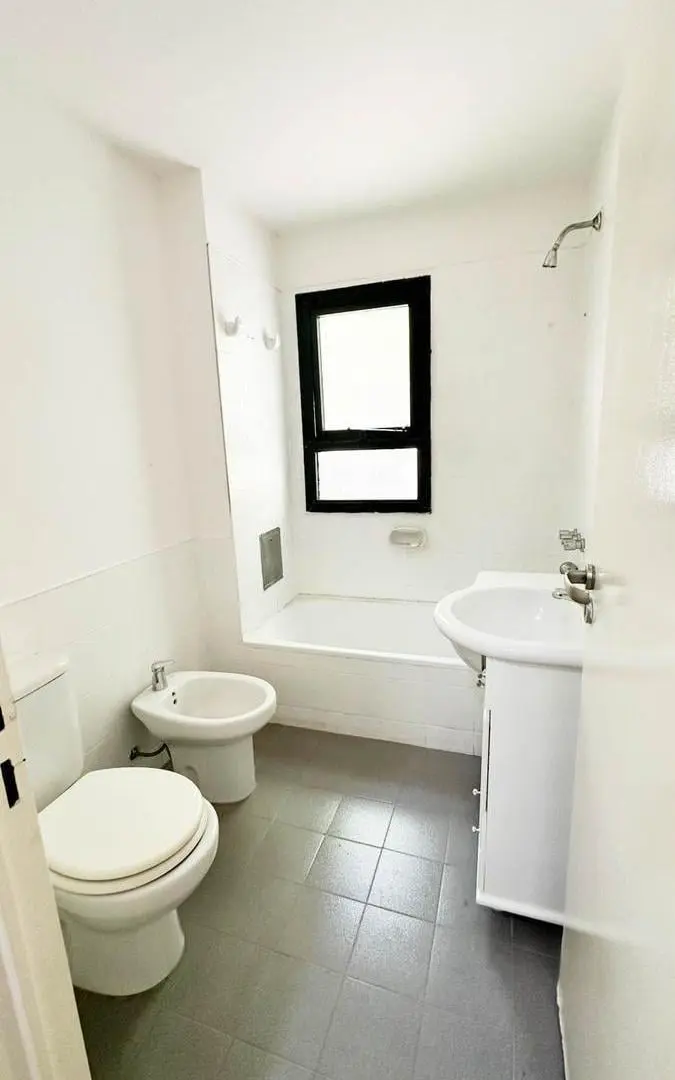 Departamento de 3 ambientes en el corazón de Coghlan, en edificio moderno con excelentes amenities. 8