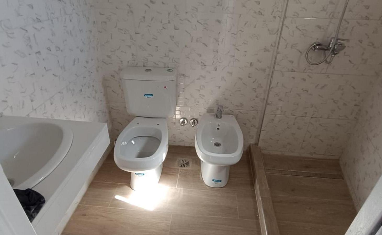 Foto de VENTA DE MONOAMBIENTE CON BALCÓN EN EL BARRIO DE COLEGIALES, imagen 5