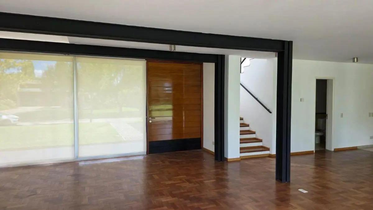 Barrio La Santina- Casa en venta 5