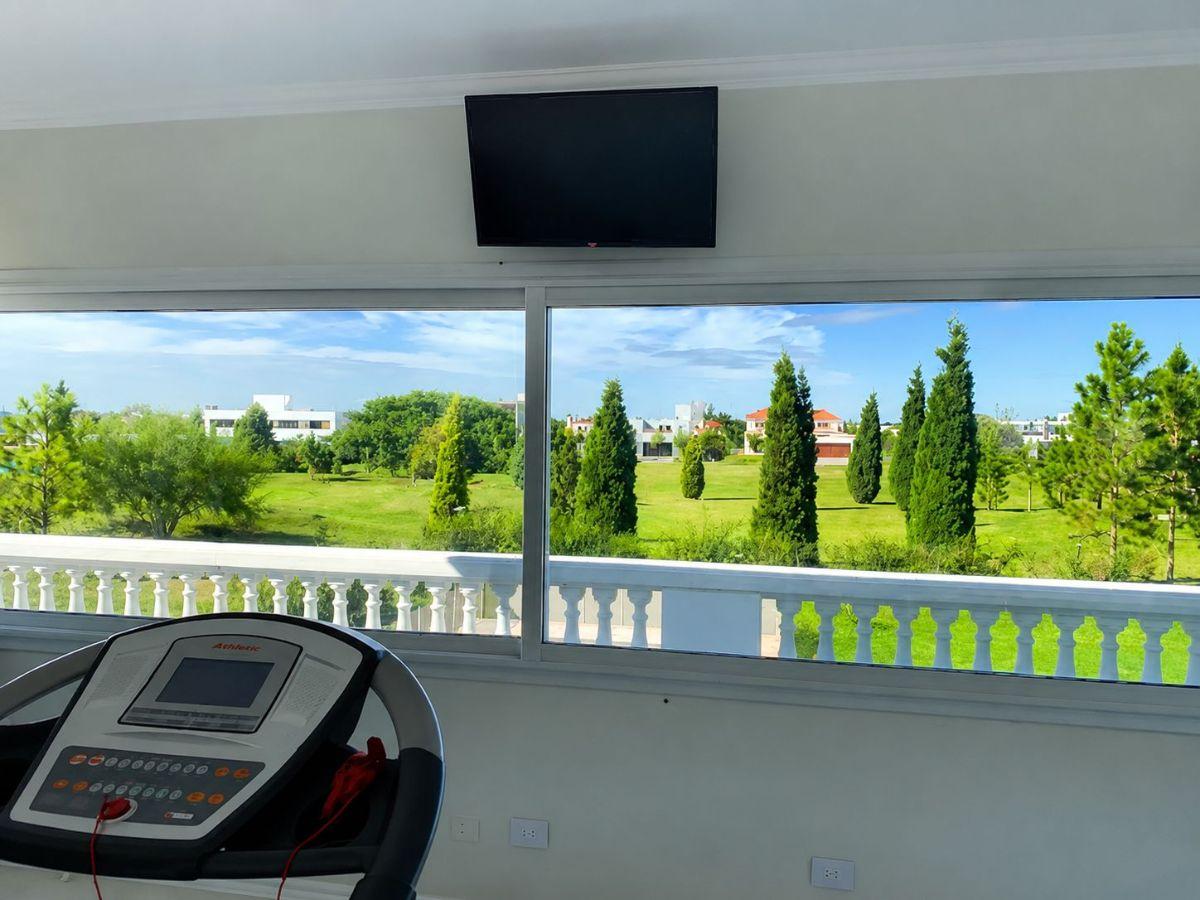 Foto de Exclusiva Casa Estilo Frances en Cañuelas Country Golf, imagen 2