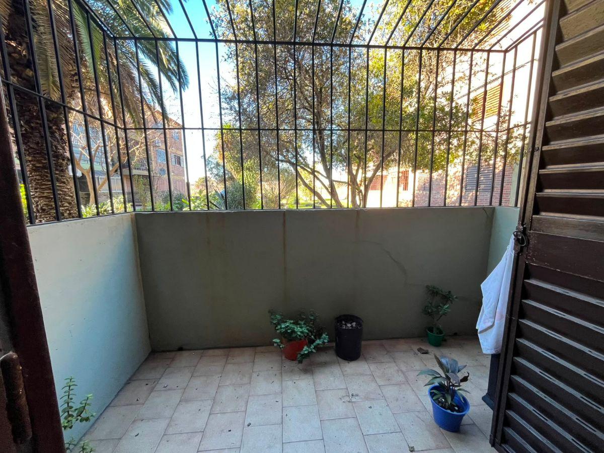 Foto de VENTA - Departamento de 2 dormitorios en planta baja con cochera, imagen 5