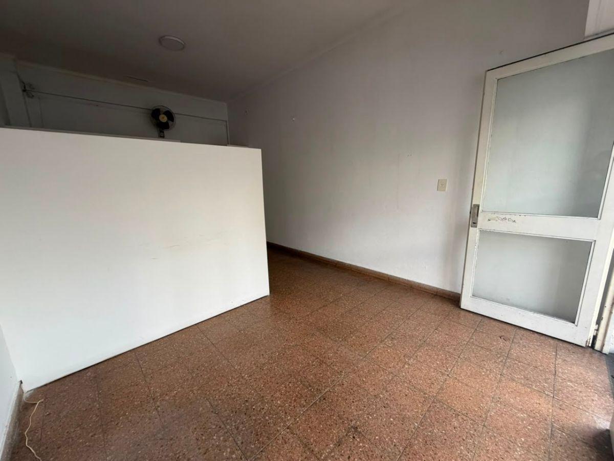 Foto de LOCAL COMERCIAL EN ALQUILER, imagen 4