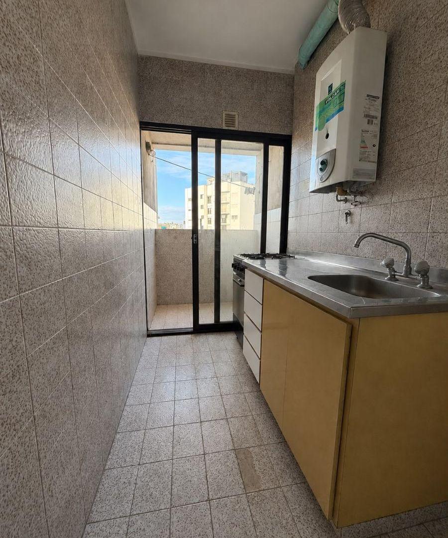 Foto de Alquiler departamento de un dormitorio con cochera, imagen 5