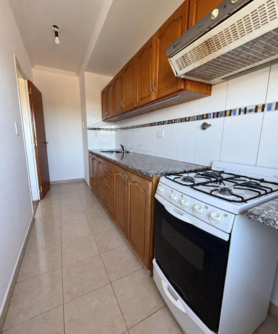 Foto de ALQUILER - departamento de dos dormitorios y cochera, imagen 5