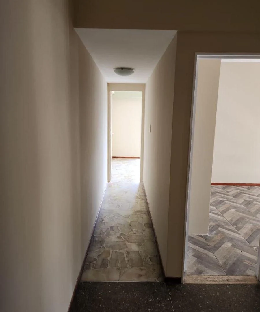Foto de Departamento de 5 ambientes en alquiler - Centro de Ramos Mejía, imagen 5