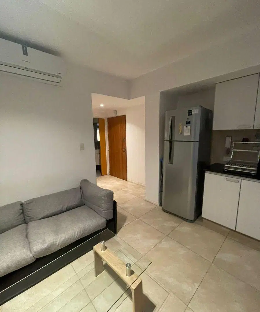 Departamento 2 ambientes con patio, balcón y cochera en alquiler temporal amoblado y equipado 3