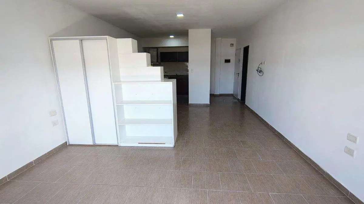 ALQUILER DEPARTAMENTO MONOAMBIENTE CON COCHERA EN LUIS GUILLON 4